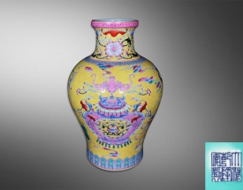 粉彩福寿平安赏瓶