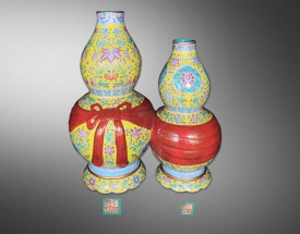 黄地粉彩包袱皮连体瓶