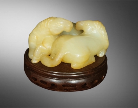 和田玉双马圆雕（宋代