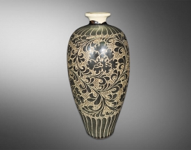 磁州窑刻花缠枝牡丹纹